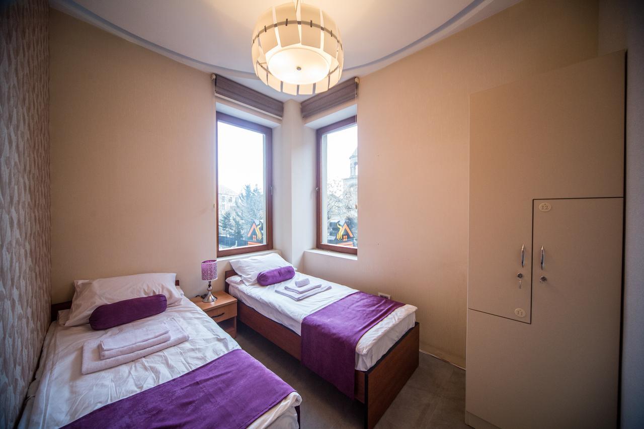 Hostel Inn Hotel&Hostel Baku Exterior photo